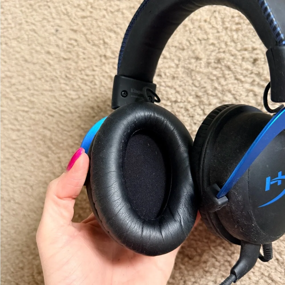 Hype PlayStation Headset - Black and Blue